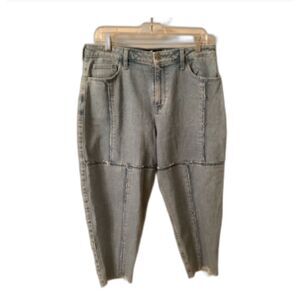 HOLLISTER SIZE 13S LIGHT WASH HIGH RISE BALLOON JEANS